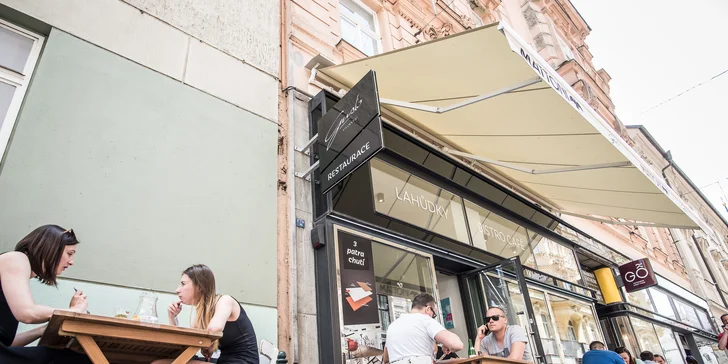 Luxusní italské menu vč. špaget připravených v bochníku pravého parmezánu