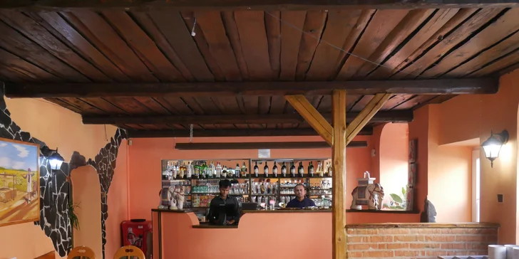 Výlet do Indie: vegetariánské nebo masové menu v restauraci Taj Mahal