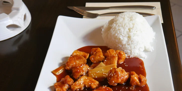 Hurá do orientu: kuřecí speciality podle hongkongských receptů pro dva