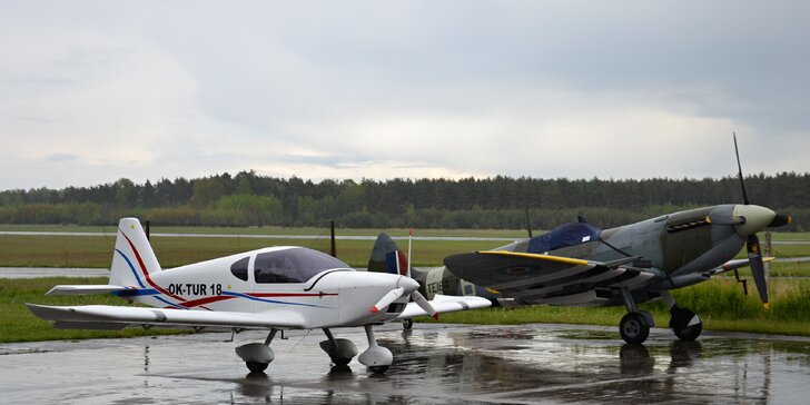 Pilotem na zkoušku: 20–60 min. v letounu Alto 912 TG s dohledem instruktora