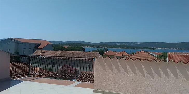 Chorvatsko, Turanj: 7 nocí ve studiu či apartmánu vzdáleném 120 m od pláže
