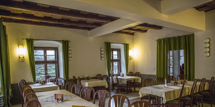 Utečte městskému stresu do ticha Jeseníků: polopenze i sleva na skipas