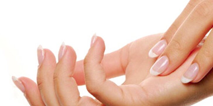 Dopřejte svým nehtům péči - japonská manikůra P-Shine