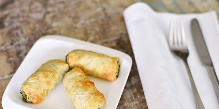 Ochutnejte spolu malá řecká jídla mezze: masa, plody moře, zelenina i kaviár