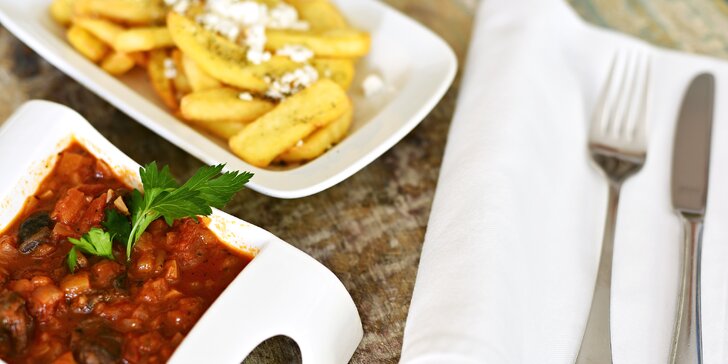 Ochutnejte spolu mezze - malá řecká jídla, která dohromady tvoří velkou hostinu
