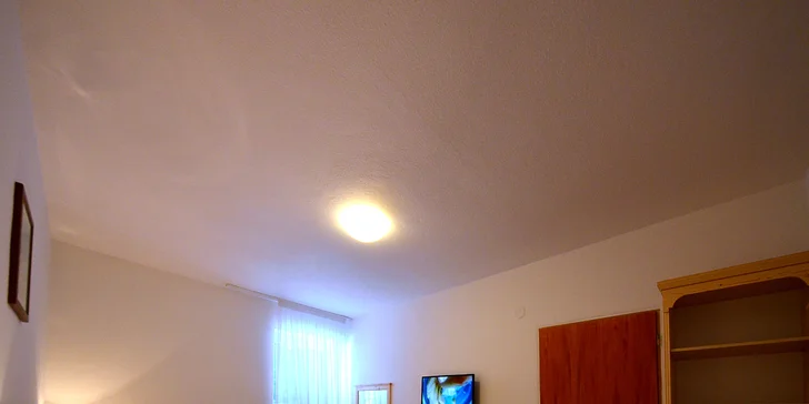 Do Vodního ráje i na bobovku: Zážitkový pobyt ve Špindlu pro 2 dospělé a dítě