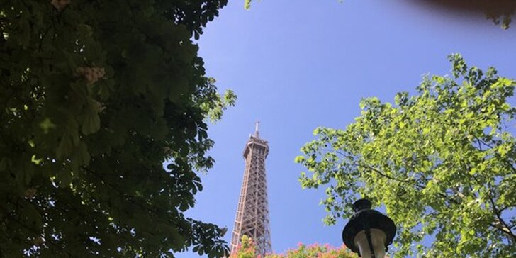 Jarní romantika: Letecký zájezd do Paříže včetně 3 nocí v hotelu a průvodce