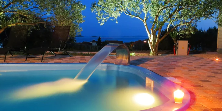 7 nocí v rodinném resortu s bazénem a olivovým hájem v klidné čtvrti Pakoštane