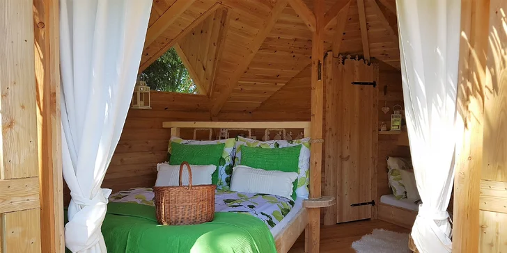 Podzimní romantika v Tree House pro dva i zážitek pro 4člennou rodinu