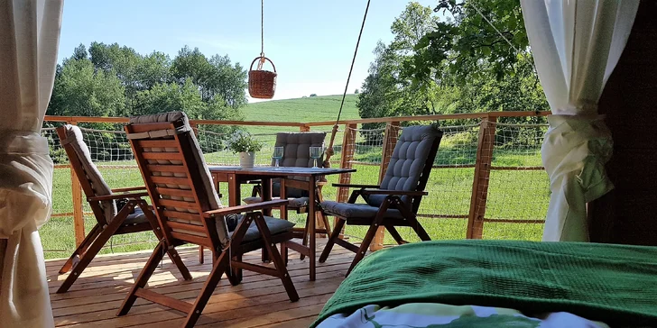 Podzimní romantika v Tree House pro dva i zážitek pro 4člennou rodinu