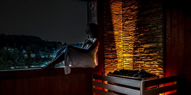 Privátní sauna s vířivkou a lahví prosecca pro dvě osoby
