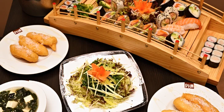 Vietnam vábí: bohaté sushi menu a láhev vína ve stylové restauraci až pro 4