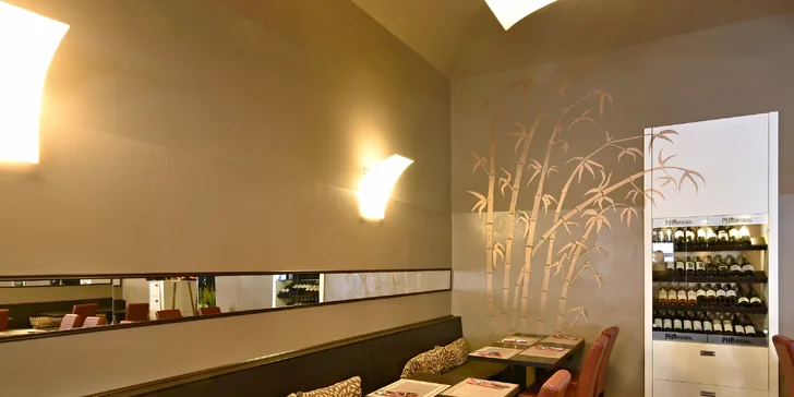 Chutné polední menu z čerstvých surovin pro 1 či 2 v stylové vietnamské restauraci