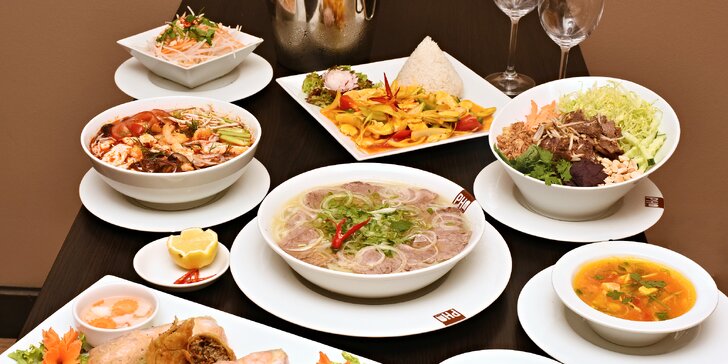 Pho Original: menu z čerstvých surovin pro 2 v stylové vietnamské restauraci