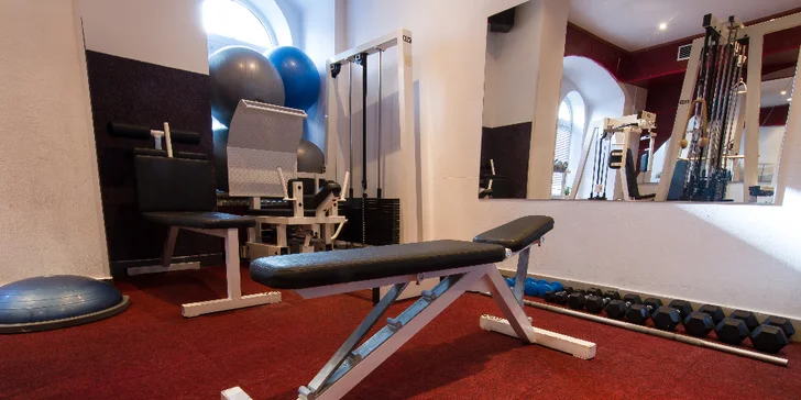 Vstup do dámského fitness - Měsíční permanentka či 10 vstupů