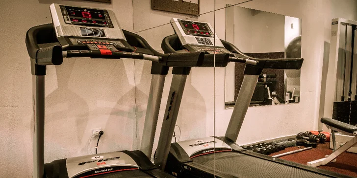 Vstup do dámského fitness - Měsíční permanentka či 10 vstupů