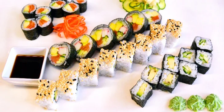 Když milujete sushi: čerstvé sety s lososem, avokádem i krevetami – 20 či 30 ks