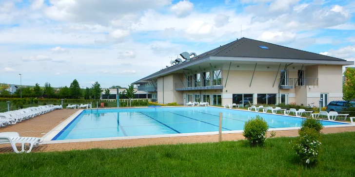 4* relax pro 2 s neomezeným wellness u Budapešti, děti do 5,9 let zdarma