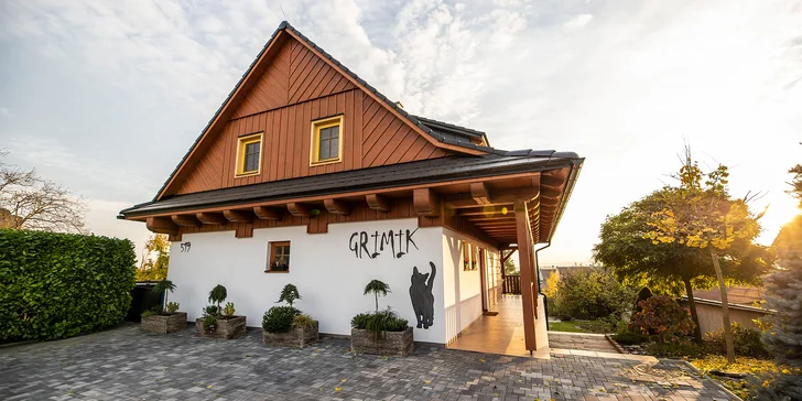 Líbit se tu bude párům, ale kapacita je celkem 4 osoby, takže můžete vyrazit i s partou přátel.