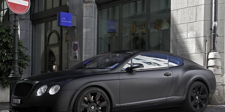 Půjčte si Bentley GT: rychlý bourák se silným motorem a luxusním interiérem