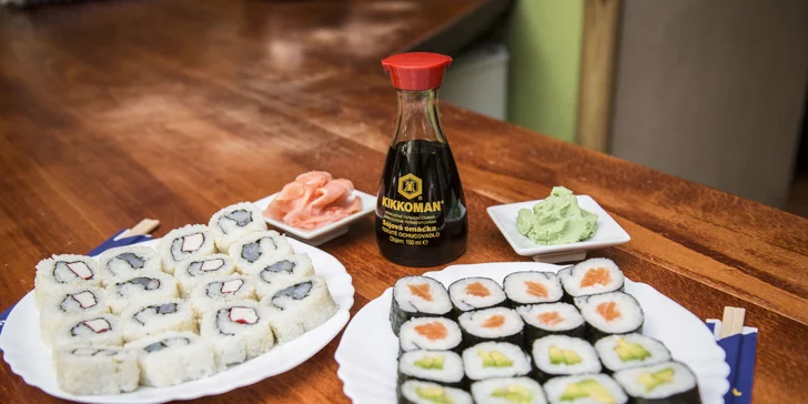 Losos, krevety, sezam a avokádo v hlavní roli: Kacumo set 32 kousků sushi s sebou