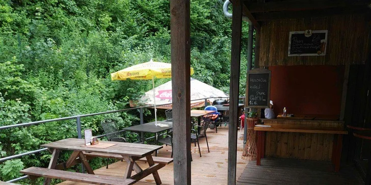 Itálie na tenisovém kurtu: 2 čerstvé pizzy o průměru 32 cm dle výběru