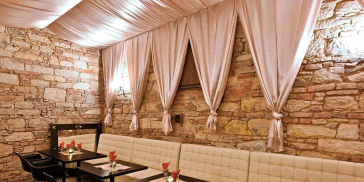 Restauraci najdete přímo v centru Prahy ve Štěpánské ulici.