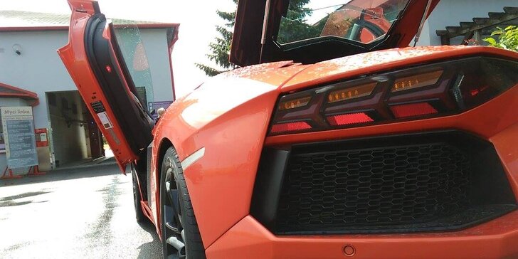 Nezapomenutelná jízda v Lamborghini jako spolujezdec nebo řidič