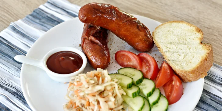 Dobroty z grilu v restauraci U Břehu pro 1 nebo 2 osoby