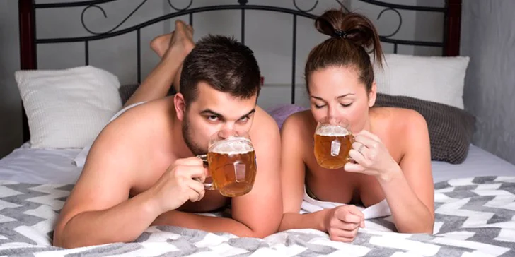 Pivní lázeň pro dva nebo privátní partnerský wellness s vířivkou a saunou