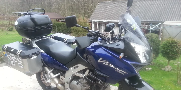 Jízda na pořádném žihadle: Půjčení cestovního endura Suzuki DL1000 V-Strom