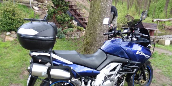 Jízda na pořádném žihadle: Půjčení cestovního endura Suzuki DL1000 V-Strom