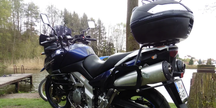 Jízda na pořádném žihadle: Půjčení cestovního endura Suzuki DL1000 V-Strom