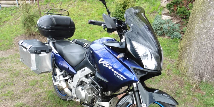 Jízda na pořádném žihadle: Půjčení cestovního endura Suzuki DL1000 V-Strom
