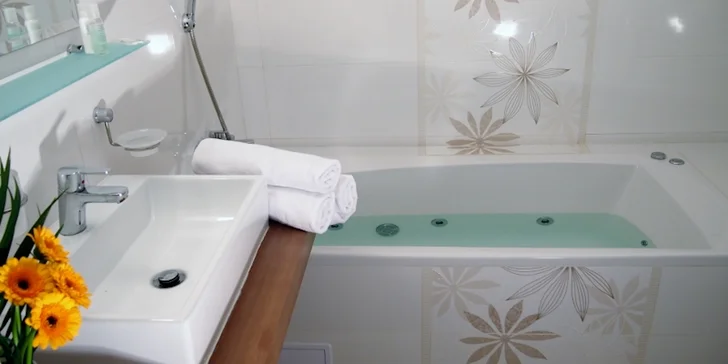 Odpočinek na Oravě pro dva: domácí kuchyně, wellness i možnost jízdy na koni
