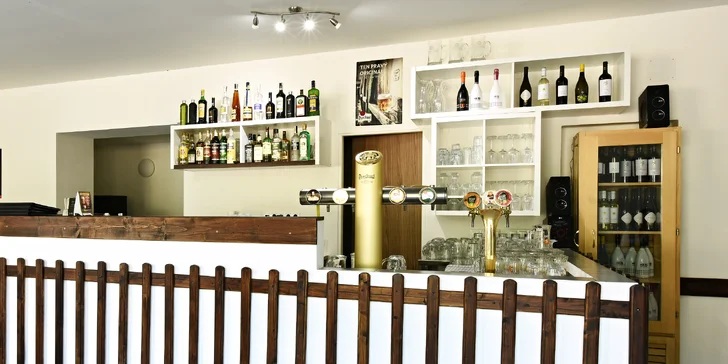 Poctivé české menu o třech chodech pro dva Na Kavalírce