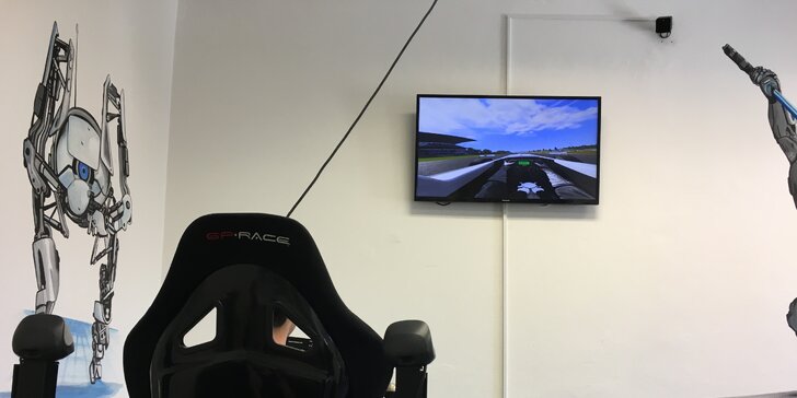 Závodní simulátor ve virtuální realitě - 60 minut