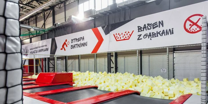 Hodina dovádění na trampolínách v JumpWorld Parku v polských Katovicích