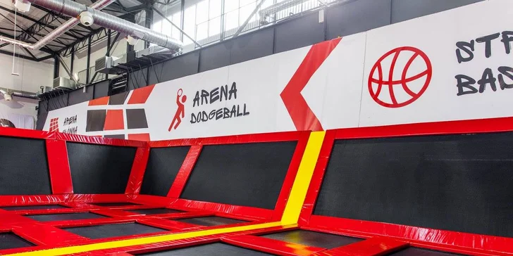 Hodina dovádění na trampolínách v JumpWorld Parku v polských Katovicích