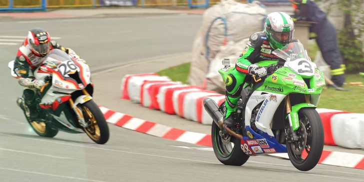Víkend s vůní benzínu: Vstupenka na motocyklové závody Havířovský zlatý kahanec