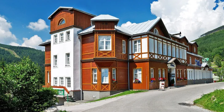 3 či 6denní pobyt ve Špindlerově Mlýně s polopenzí, wellness a lanovkou