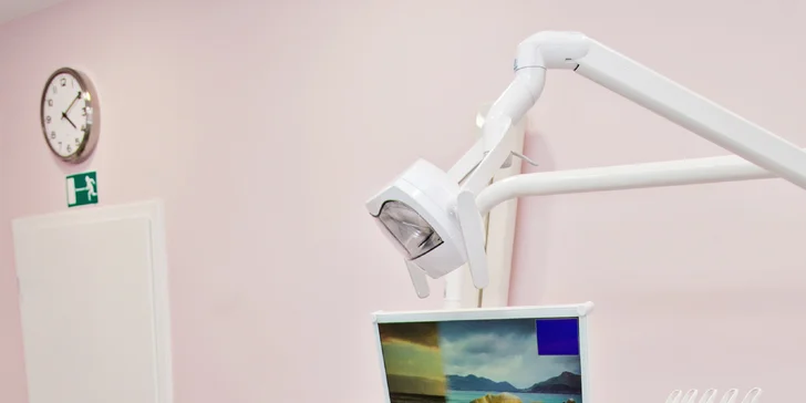 Krásný úsměv se zdravými zoubky: dentální hygiena pro dospělé