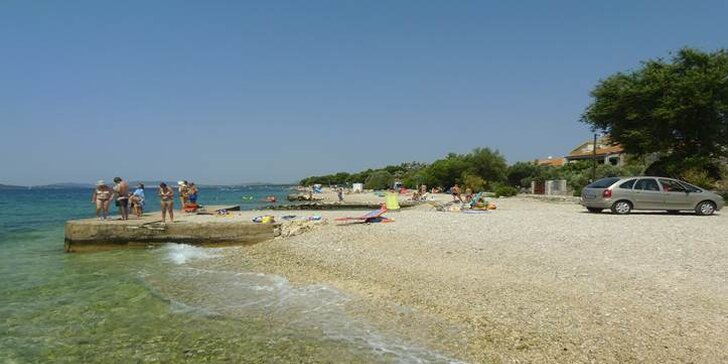 Apartmány pro 2 nebo pro 4 vzdálené jen 80 m od moře u chorvatského Šibeniku