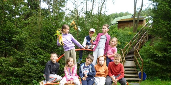Hurá do hor: letní dětský tábor v Jeseníkách s ubytováním v horské chatě
