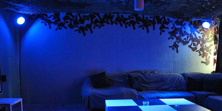4 hodiny paintballu ve vojenských kasárnách včetně munice, nápoje a fota
