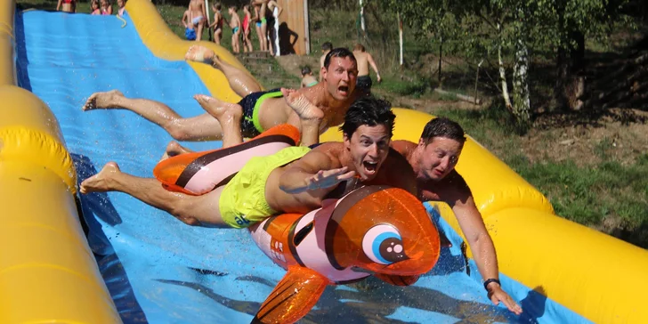 Bláznivý Slide festival: neomezený počet jízd na dlouhé nafukovací skluzavce