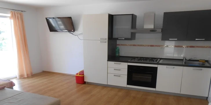 Chorvatský Drvenik: 7 nocí v apartmánu pro 2 či 4 vzdáleném jen 80 m od moře
