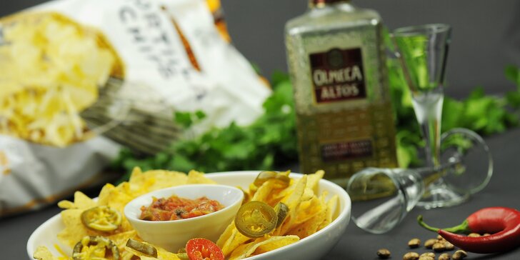 Na zdraví a fajn léto: 2 drinky Aperol Spritz a porce mexických nachos