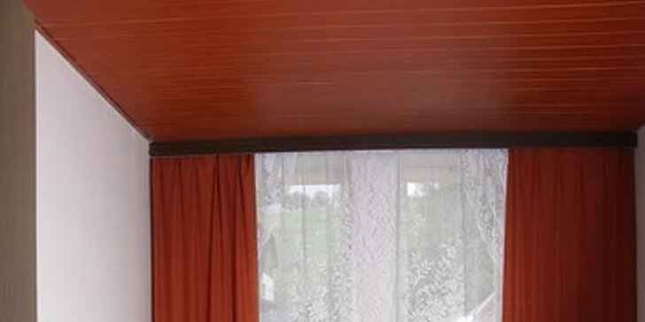 Krkonošská paráda: hotel v centru Rokytnice s polopenzí, saunou a kartou slev