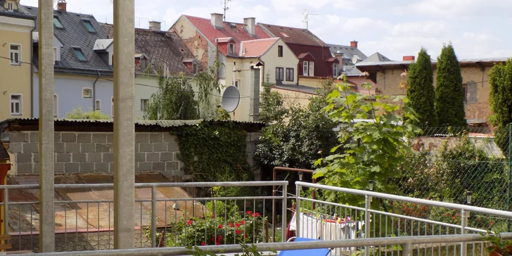 2-4denní dovolená v Karlových Varech: ubytování v apartmánu v lázeňské čtvrti